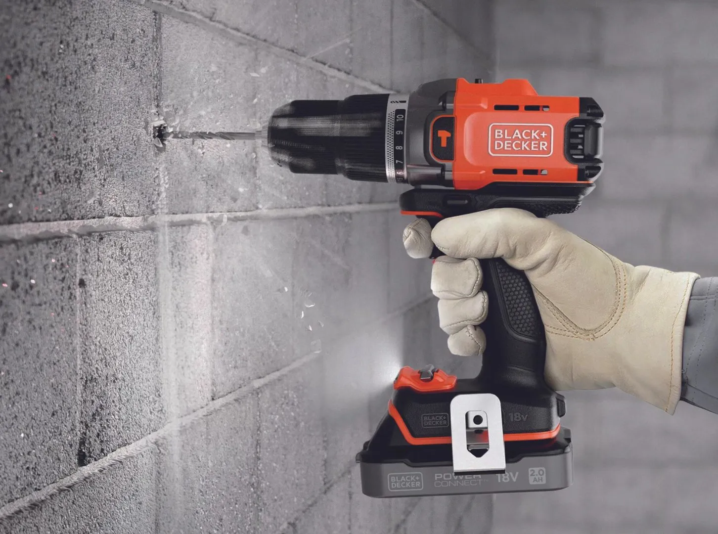 18 V BCD383D2TA BLACK+DECKER gręžtuvas/suktuvas