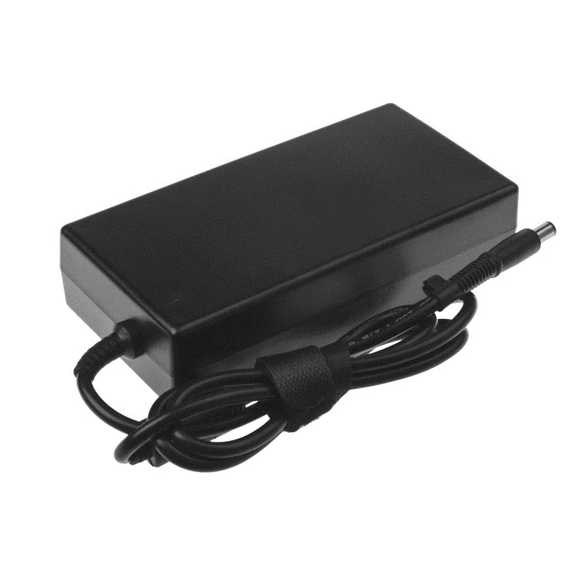 Green Cell AD111P maitinimo adapteris / inverteris Universalus 150 W Juoda